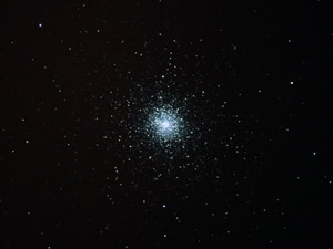 NGC 104 :: Sur Astronómico
